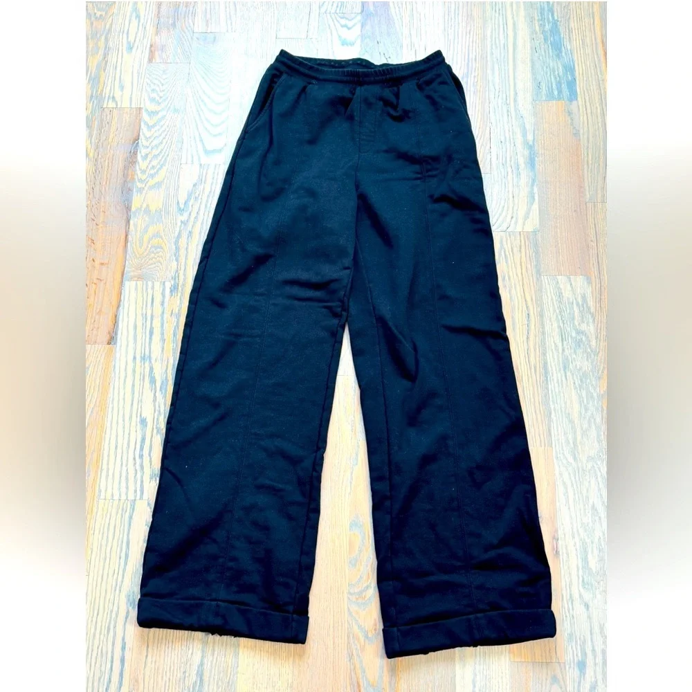 alo yoga women’s wide legs pants size M